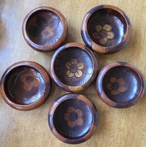 Vintage Mid Century Two-Tone Floral Hand-Carved Wooden Salad Bowls Set Of 6